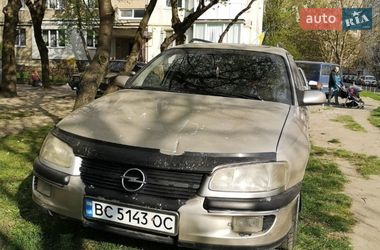 Универсал Opel Omega 1996 в Львове