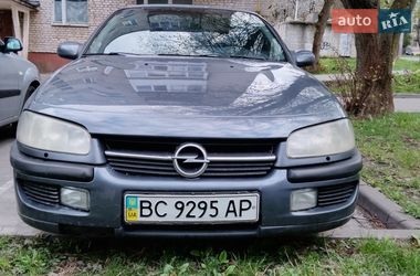 Седан Opel Omega 1996 в Львові