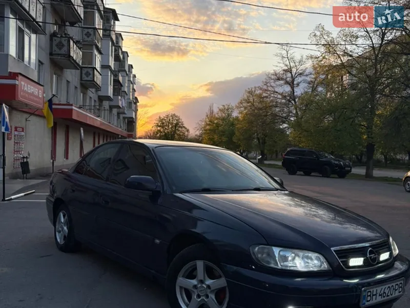 Opel Omega 2001