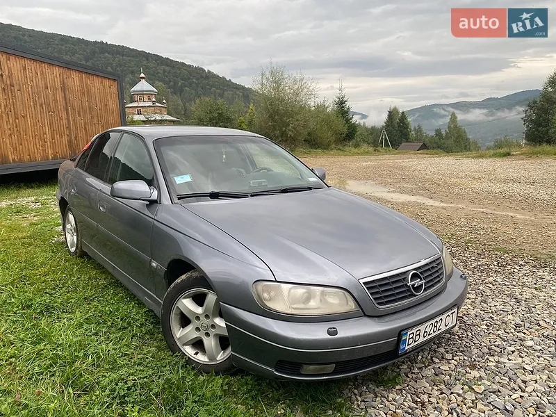 Opel Omega 2002