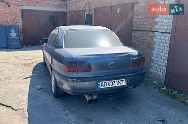 Седан Opel Omega 1994 в Виннице