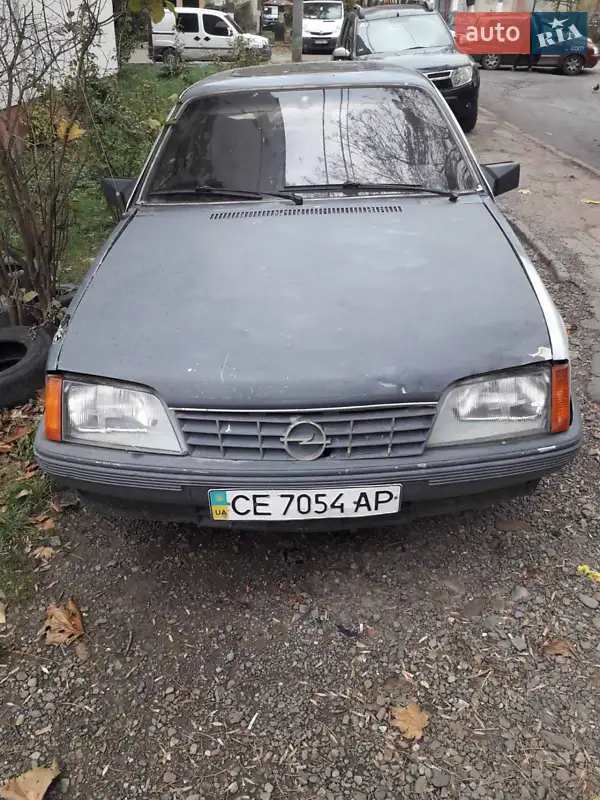 Opel Rekord 1986 VIN W0L000016G1174181 фото оголошення 10 з 42