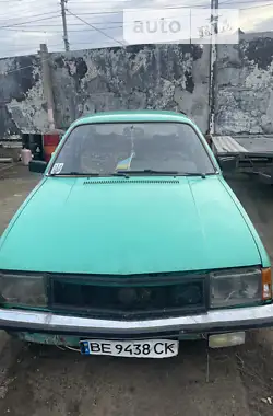 Opel Rekord 1982