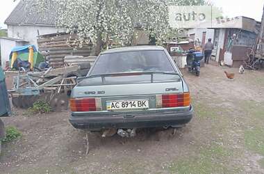 Седан Opel Rekord 1986 в Луцьку