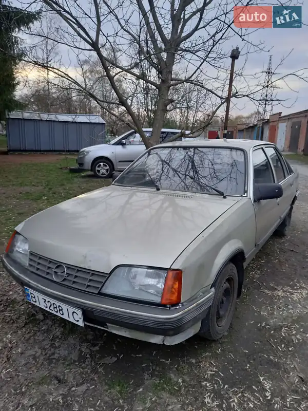 Opel Rekord 1986