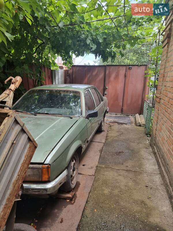 Седан Opel Rekord 1982 в Кропивницком