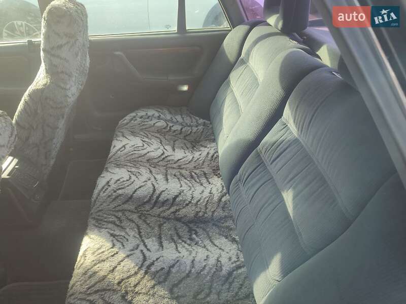 Седан Opel Senator 1988 в Запорожье