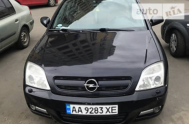 Хэтчбек Opel Signum 2003 в Киеве