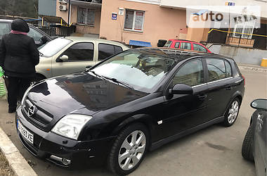 Хэтчбек Opel Signum 2003 в Киеве