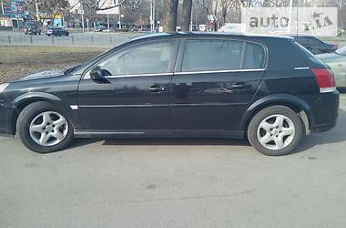 Хэтчбек Opel Signum 2007 в Киеве