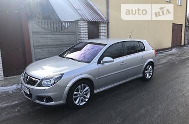 Універсал Opel Signum 2005 в 
