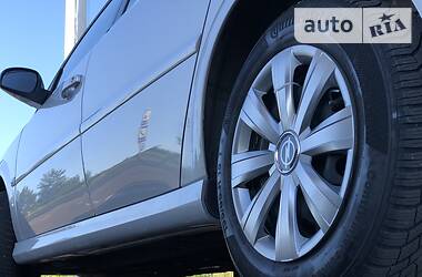 Універсал Opel Signum 2009 в 