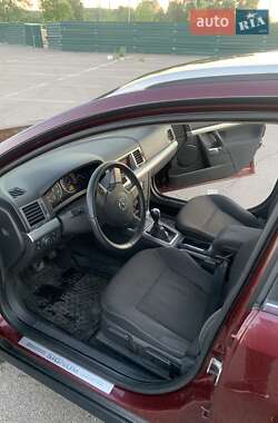 Универсал Opel Signum 2005 в Киеве