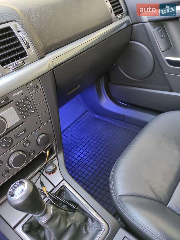 Лифтбек Opel Signum 2007 в Кременце