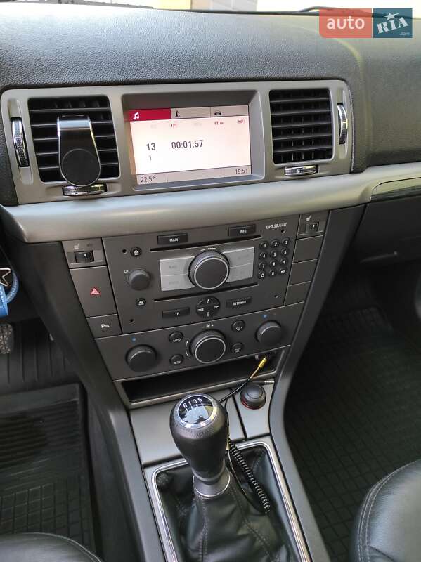 Лифтбек Opel Signum 2007 в Кременце