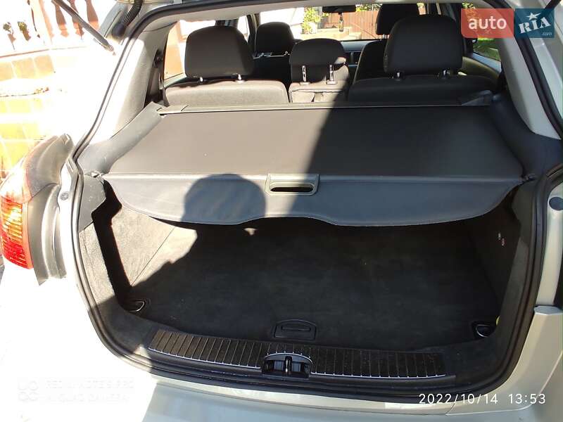 Хэтчбек Opel Signum 2006 в Казатине