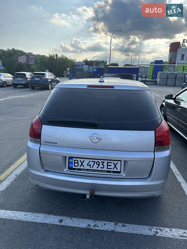 Хэтчбек Opel Signum 2005 в Хмельницком