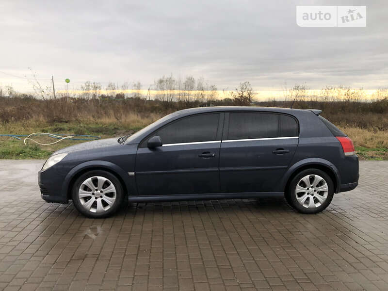 Opel Signum 2008