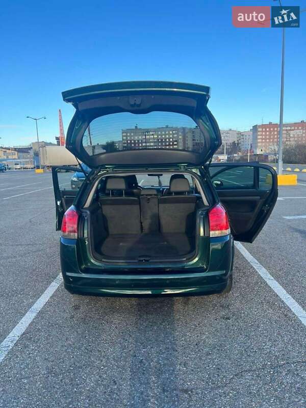 Хэтчбек Opel Signum 2005 в Черновцах