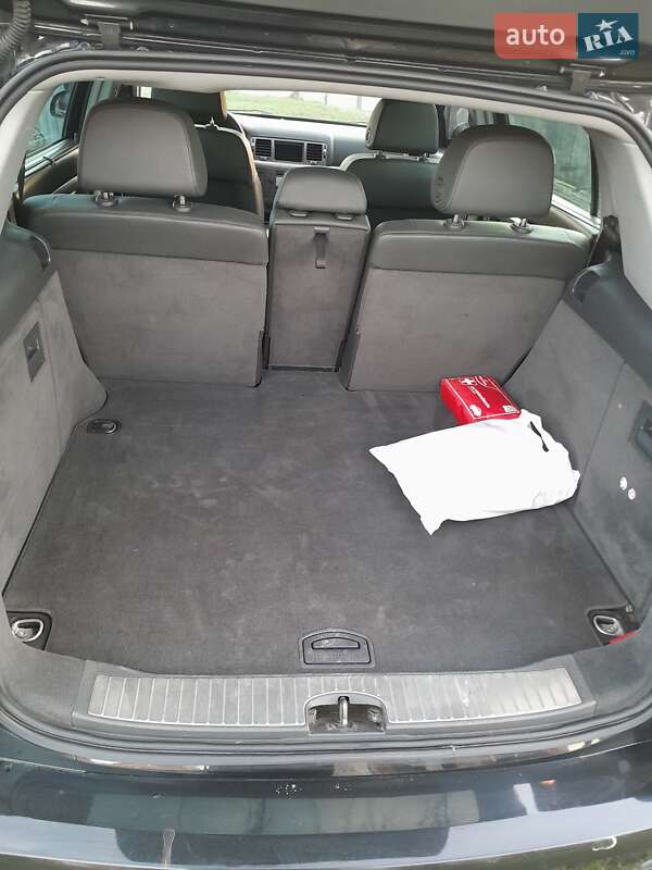 Хэтчбек Opel Signum 2007 в Черновцах