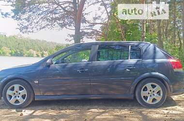 Хетчбек Opel Signum 2006 в Борщеві