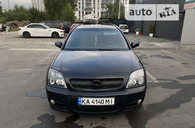 Хэтчбек Opel Signum 2004 в Киеве