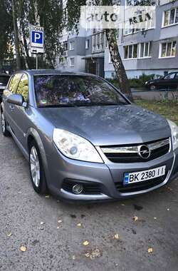 Хетчбек Opel Signum 2008 в Рівному