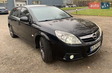 Хэтчбек Opel Signum 2007 в Киеве