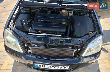 Хэтчбек Opel Signum 2005 в 
