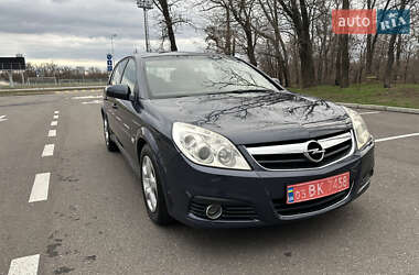 Хэтчбек Opel Signum 2007 в Николаеве