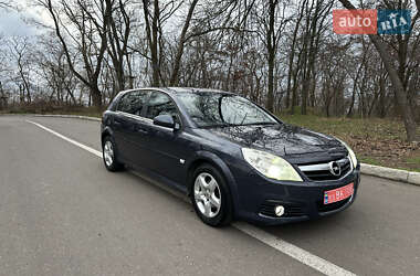 Хэтчбек Opel Signum 2007 в Николаеве