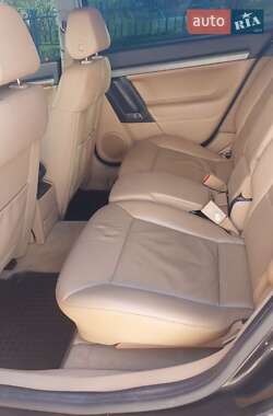 Хэтчбек Opel Signum 2006 в 
