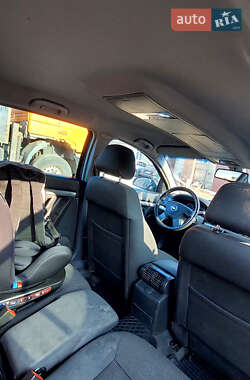 Хэтчбек Opel Signum 2005 в 