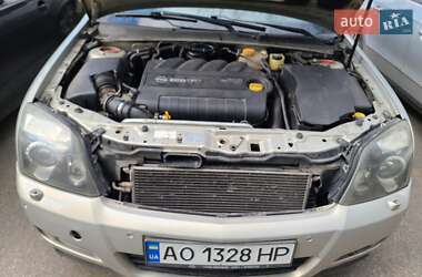 Хэтчбек Opel Signum 2005 в 