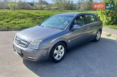 Хэтчбек Opel Signum 2004 в 