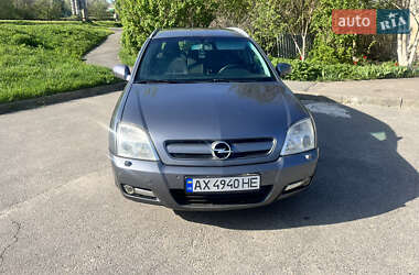 Хэтчбек Opel Signum 2004 в 