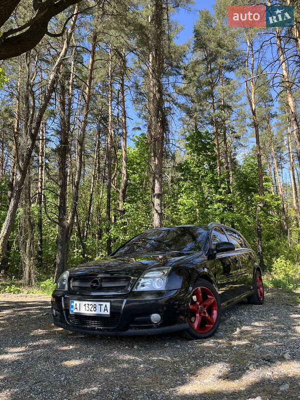 Opel Signum 2004