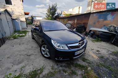 Хэтчбек Opel Signum 2007 в 