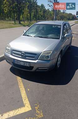 Хэтчбек Opel Signum 2004 в Киеве