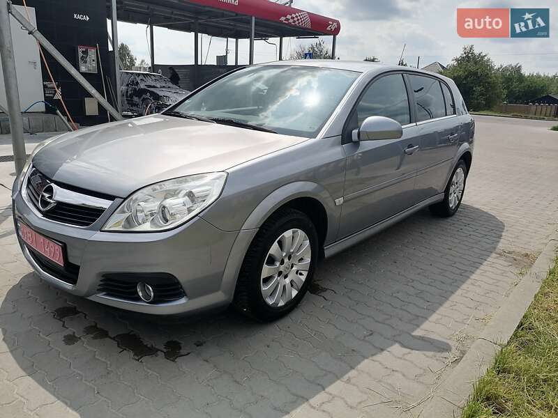 Хетчбек Opel Signum 2006 в Любомлі фото Хетчбек Opel Signum 2006 в Любомлі