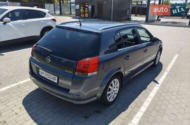 Хэтчбек Opel Signum 2008 в 