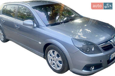 Хэтчбек Opel Signum 2007 в Вознесенске