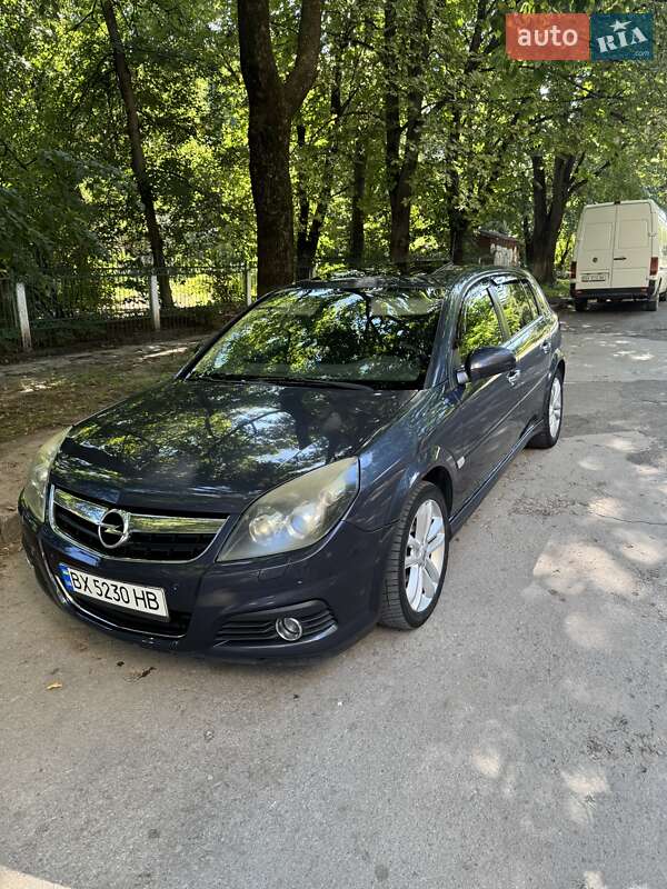 Хэтчбек Opel Signum 2007 в Каменец-Подольском