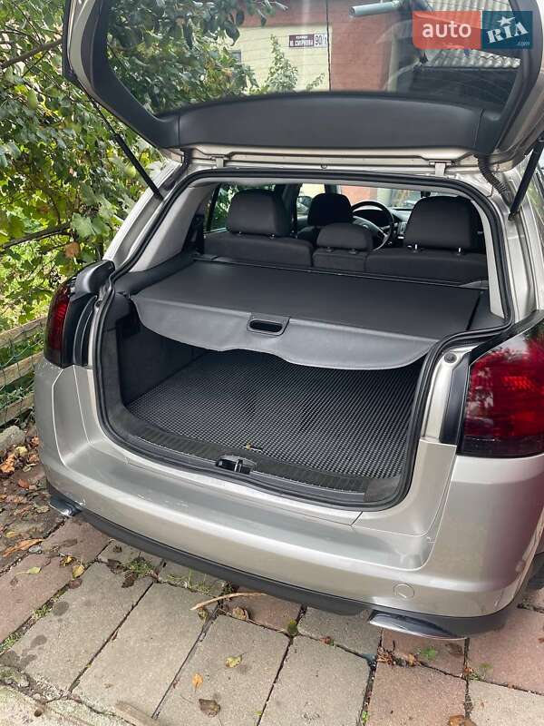 Хетчбек Opel Signum 2003 в Вінниці