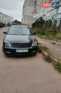 Хетчбек Opel Signum 2003 в 