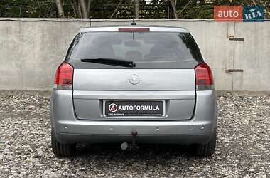 Хэтчбек Opel Signum 2004 в 