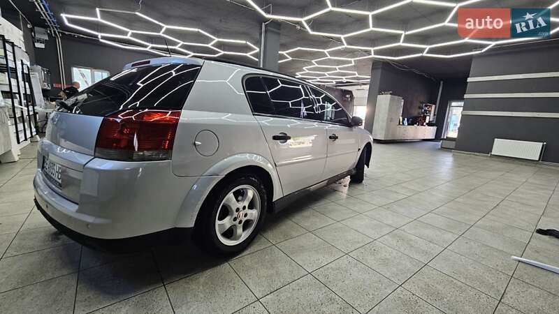 Хэтчбек Opel Signum 2003 в Николаеве фото 3 Хэтчбек Opel Signum 2003 в Николаеве