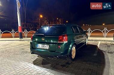Хэтчбек Opel Signum 2004 в 