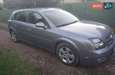 Хэтчбек Opel Signum 2003 в 
