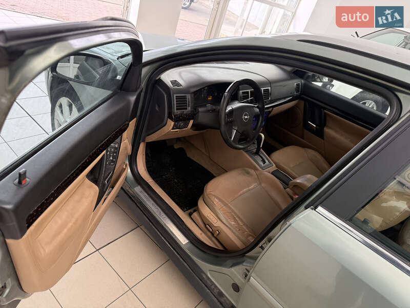 Хэтчбек Opel Signum 2003 в Николаеве